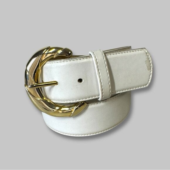 Vintage Emmanuel Accessories - Y2K Women's Preppy Vintage Emmanuel Boho 90s White Belt Petite Small